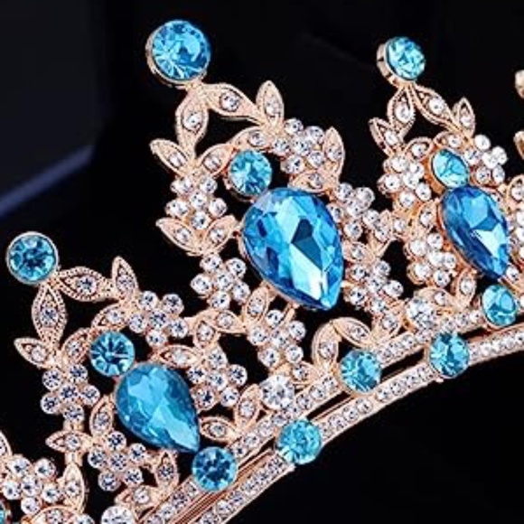 Something Blue Wedding Tiara - Picture 9 of 9